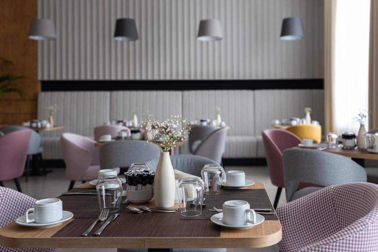 The Elements Hotel Tachkent Extérieur photo