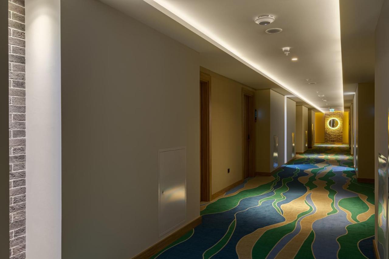 The Elements Hotel Tachkent Extérieur photo