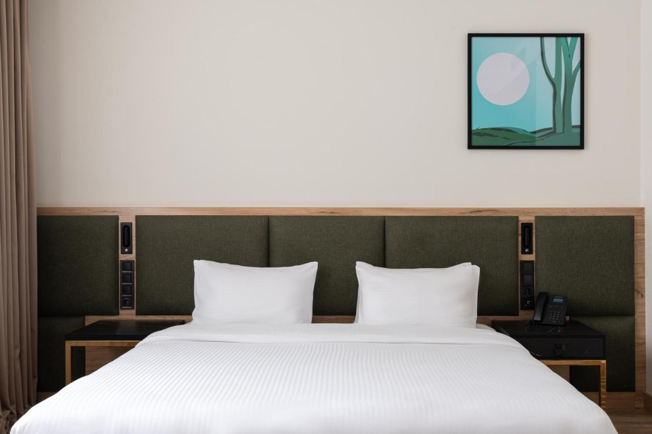 The Elements Hotel Tachkent Extérieur photo